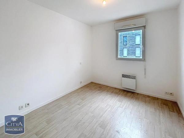 Appartement à louer 2 pièces 40.93m² Saint-Brieuc (22000)