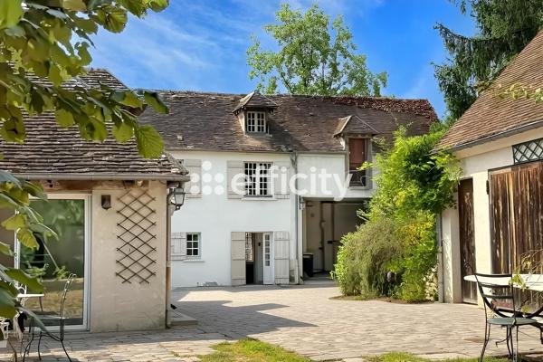 Maison
         9 pièces
        - 345 m² Bien prestige 419 000 € *