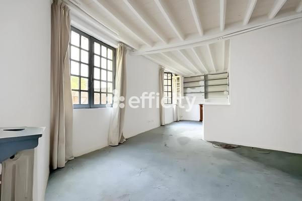 Maison
         9 pièces
        - 345 m² Bien prestige 419 000 € *