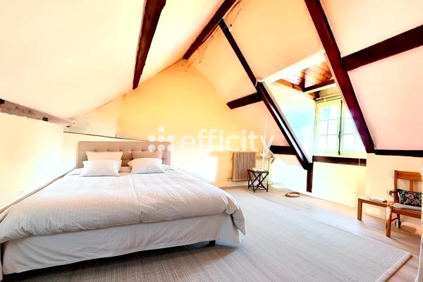 Maison
         9 pièces
        - 345 m² Bien prestige 419 000 € *