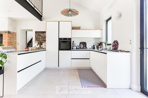Longère rénovée en contemporain avec jardin à Balma