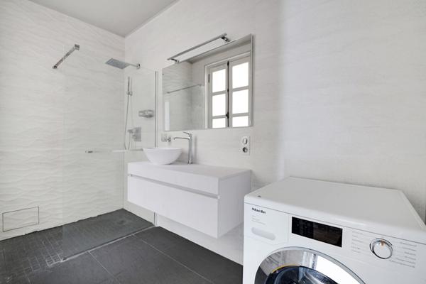 Appartement d'exception avec vue sur le Sacré Coeur Paris 5 pièce(s) 90 m2