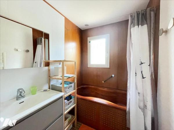 Maison 171 m² 6 pièces. Beaux volumes et emplacement idéal