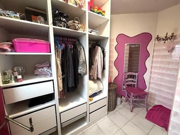 APPARTEMENT T5 CALVISSON 100 M2