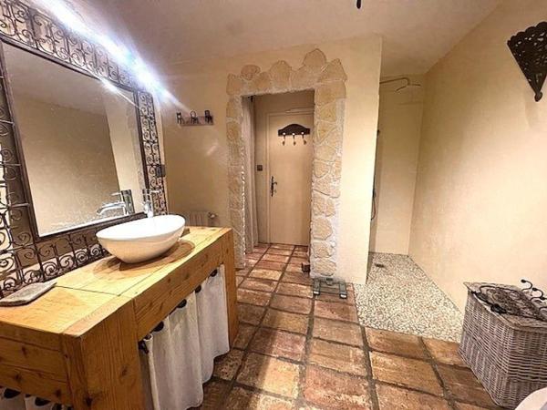 APPARTEMENT T5 CALVISSON 100 M2