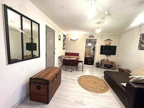 APPARTEMENT T5 CALVISSON 100 M2