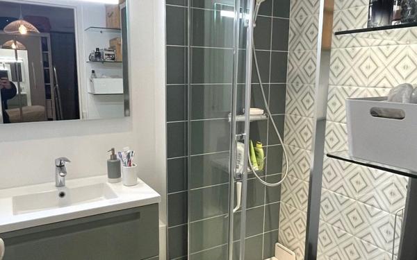 Appartement à vendre    2 pièces • 39,45 m2 Vincennes