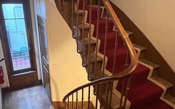 Appartement à vendre    2 pièces • 39,45 m2 Vincennes