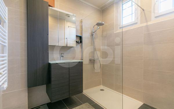 Maison à vendre    5 pièces •  Ormesson-sur-Marne