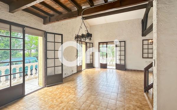 Maison à vendre    6 pièces • 145 m2 Mireval