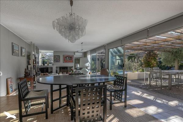 Maison à vendre |  Saint-Médard-en-Jalles |  6 pièces | 217 m²