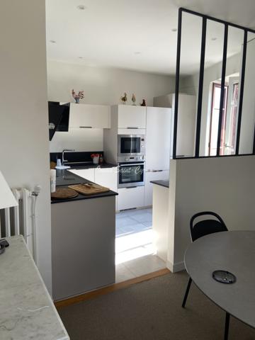 Appartement 3 pièce(s) 1 chambre(s) 67 m²