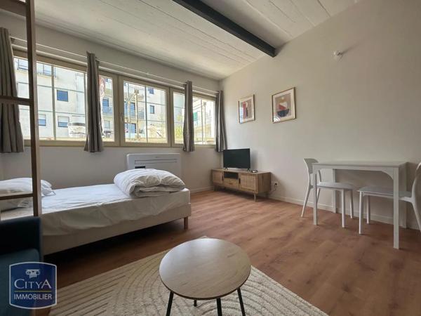 Appartement à louer 1 pièce 24.23m² Niort (79000)