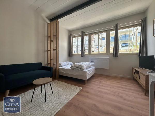 Appartement à louer 1 pièce 24.23m² Niort (79000)