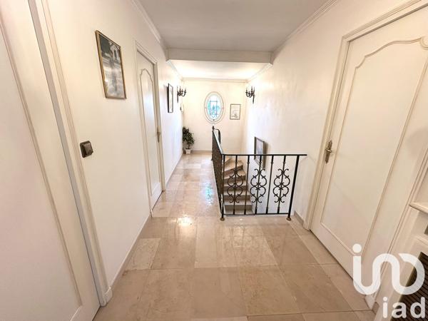 Maison à vendre 11 pièces 390 m² Saint-Maur-des-Fossés