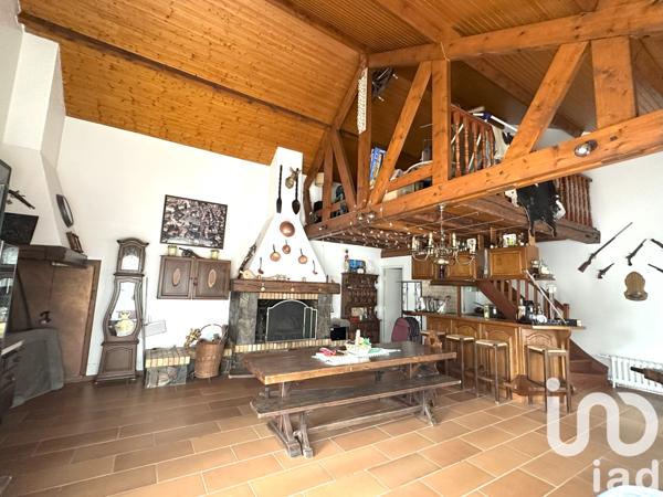 Maison à vendre 11 pièces 390 m² Saint-Maur-des-Fossés