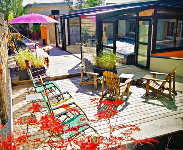 Espace Bien Être : hammam, sauna Finlandais, bain à remous, solarium?