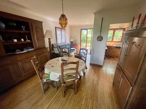 Maison Villepreux 5 pièce(s) 90m2 JARDIN ET GARAGE