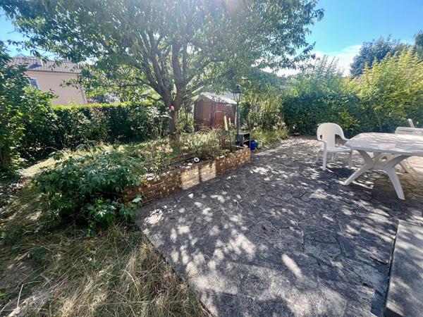 Maison Villepreux 5 pièce(s) 90m2 JARDIN ET GARAGE