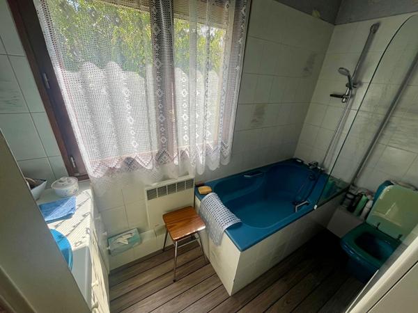 Maison Villepreux 5 pièce(s) 90m2 JARDIN ET GARAGE