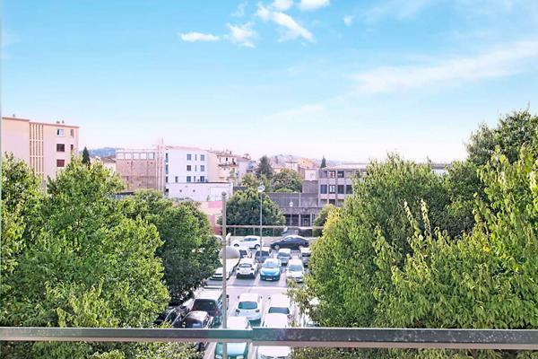 À VENDRE EN EXCLUSIVITÉ à DRAGUIGNAN Appartement T2 de 33 m²