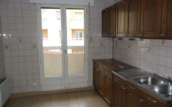Appartement à louer    3 pièces • 64,51 m2 Villeurbanne