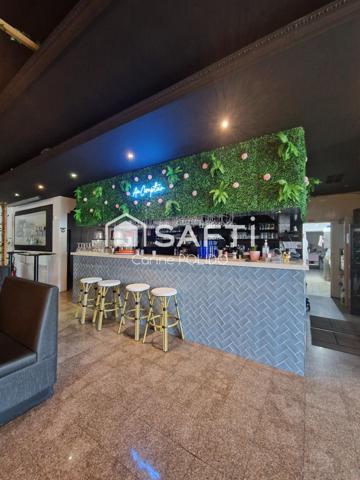 LOCAL COMMERCIAL RESTAURATION