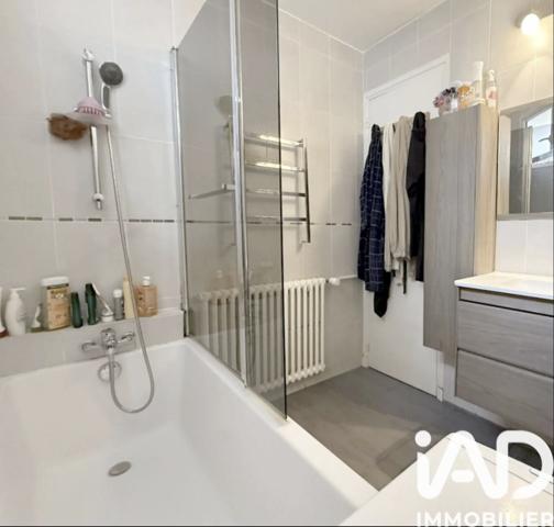 Appartement à vendre 3 pièces 64 m² Asnières-sur-Seine