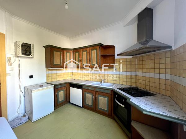 Grande maison proche du centre quartier du LECLERC