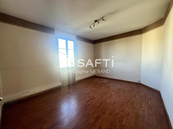 Grande maison proche du centre quartier du LECLERC