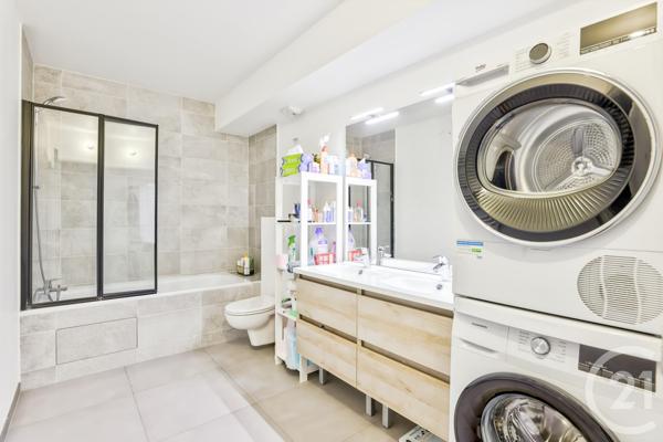 Appartement F4 à vendre  4 pièces - 83 m2 AUBERVILLIERS - 93