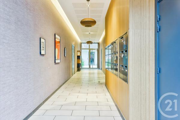 Appartement F4 à vendre  4 pièces - 83 m2 AUBERVILLIERS - 93