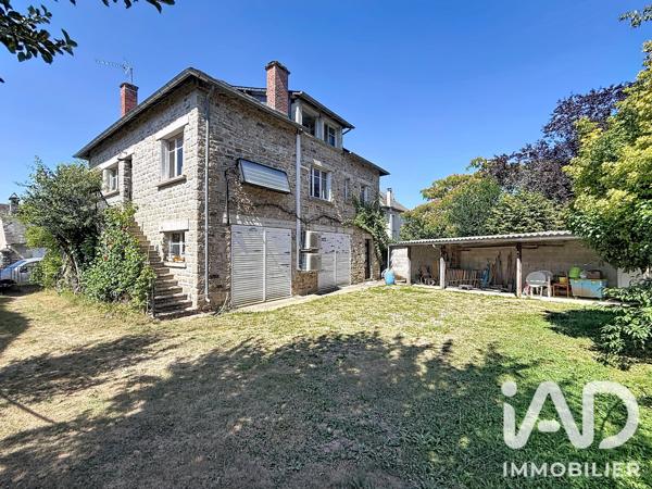 Maison à vendre 8 pièces 156,4 m² Le Lonzac