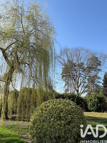 Maison à vendre 10 pièces 213 m² Saint-Cyr-sur-Loire