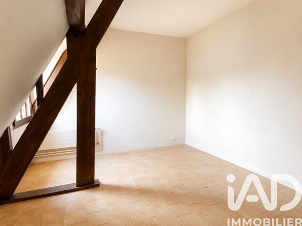 Maison à vendre 10 pièces 213 m² Saint-Cyr-sur-Loire