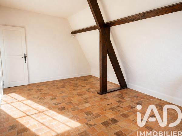 Maison à vendre 10 pièces 213 m² Saint-Cyr-sur-Loire
