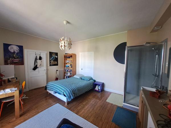 A VENDRE: ELEGANTE MAISON BOURGEOISE A LA FLECHE