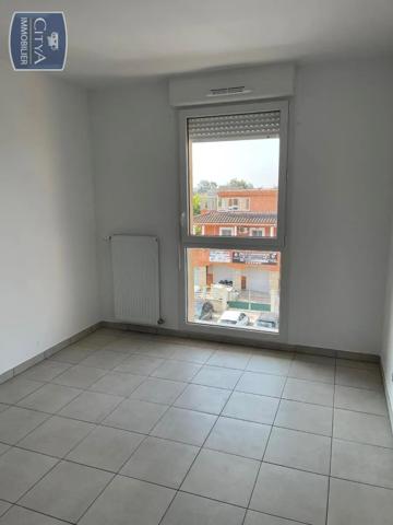 Appartement à louer 3 pièces 57.94m² Arles (13200)