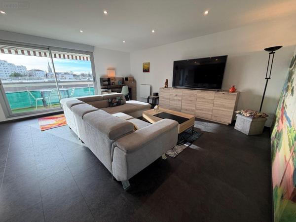 Appartement à vendre à Bordeaux en Gironde (33200), ref : 11553/27