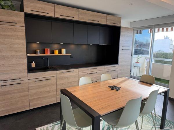 Appartement à vendre à Bordeaux en Gironde (33200), ref : 11553/27