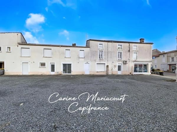 Immeuble de rapport au cœur de La Crèche (79): deux T2, deux T3 et un local commercial