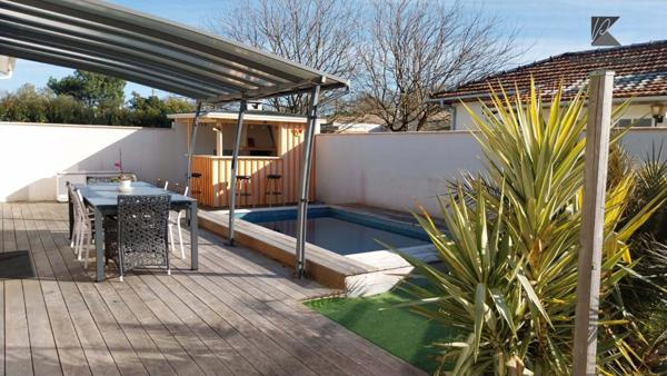 Maison à vendre 111 m2 à AUDENGE (33)