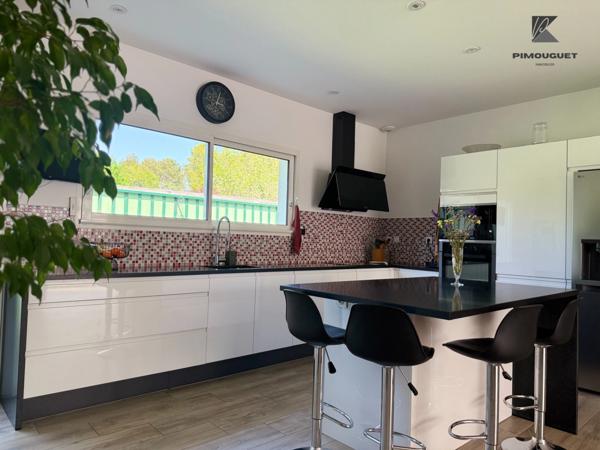 Maison à vendre 111 m2 à AUDENGE (33)