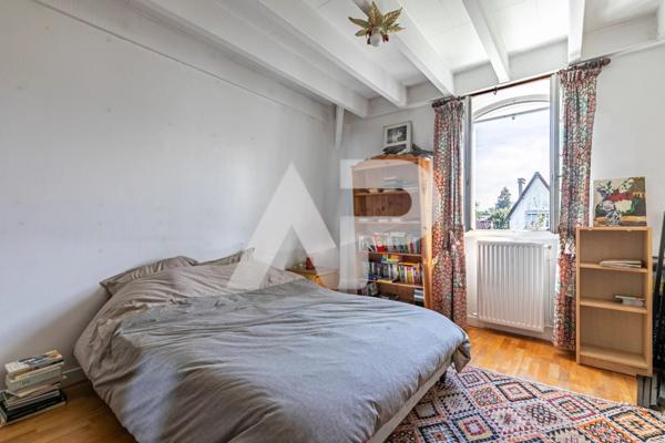 Séduisante demeure - RARE - Quartier Percy Schneider €1 240 000 ** - Ref : 83345837I