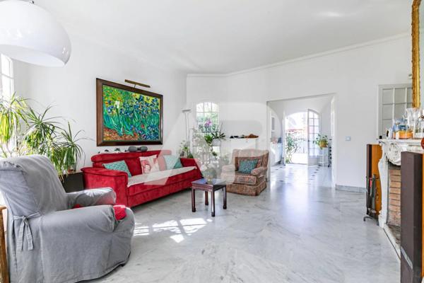 Séduisante demeure - RARE - Quartier Percy Schneider €1 240 000 ** - Ref : 83345837I