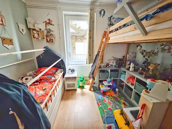 Appartement 4 pièce(s) 3 chambre(s) 114 m²