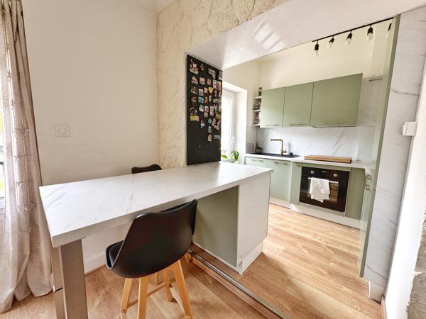 Appartement 4 pièce(s) 3 chambre(s) 114 m²