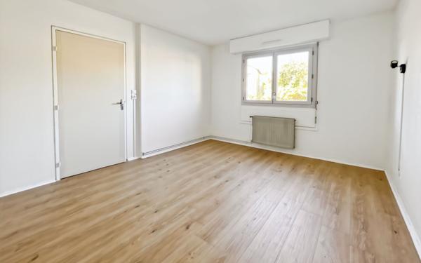 Appartement à louer    2 pièces •  Ramonville-Saint-Agne