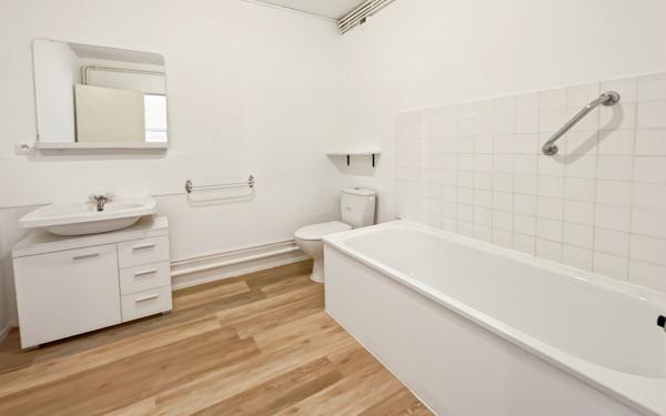 Appartement à louer    2 pièces •  Ramonville-Saint-Agne