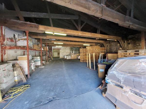 Local professionnel / commercial